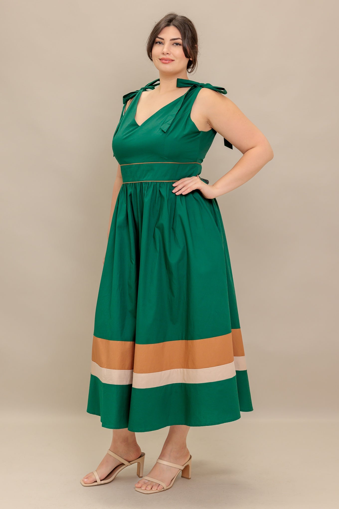 LUCKY CHARM WOVEN COLOR BLOCKED MIDI DRESS