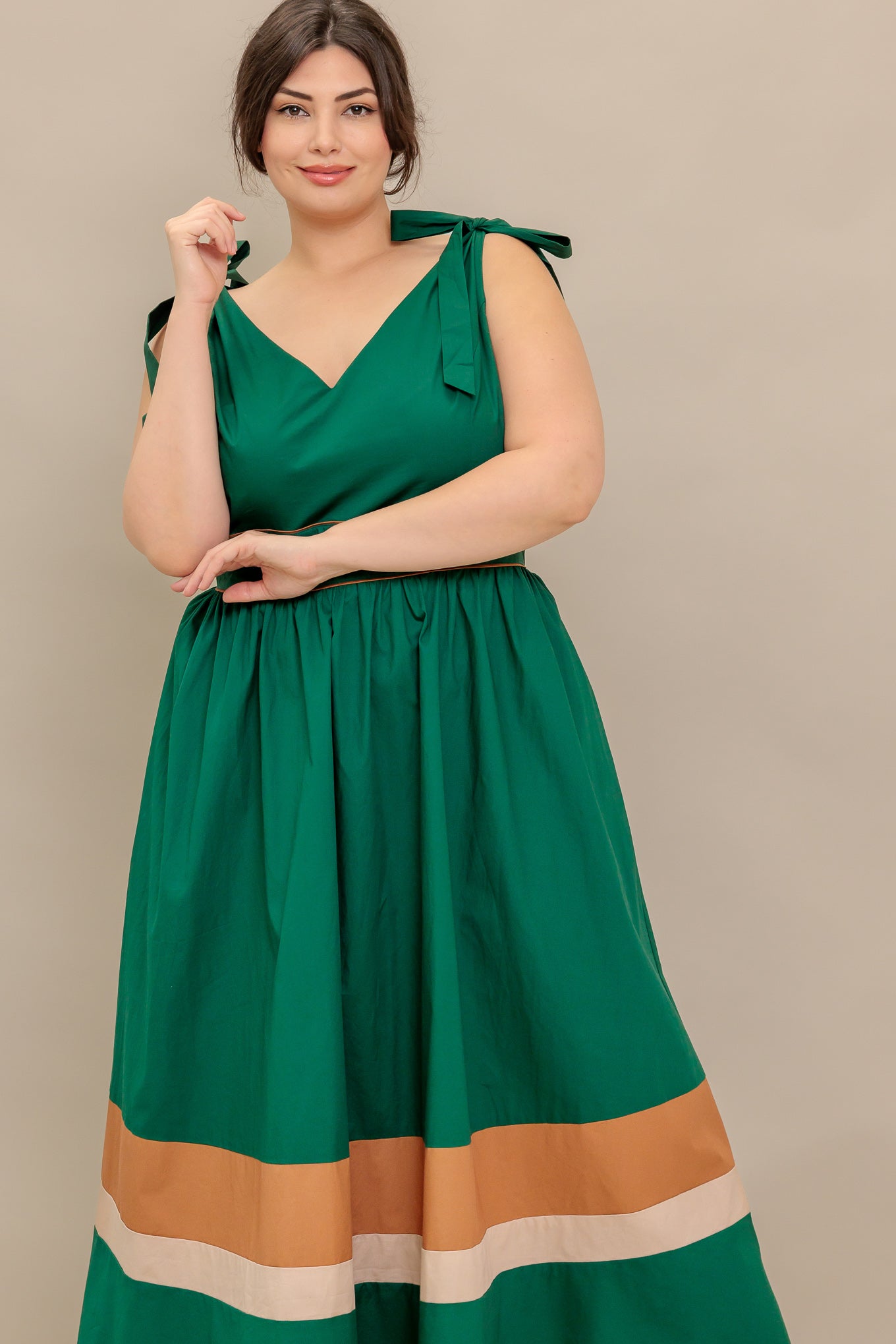 LUCKY CHARM WOVEN COLOR BLOCKED MIDI DRESS