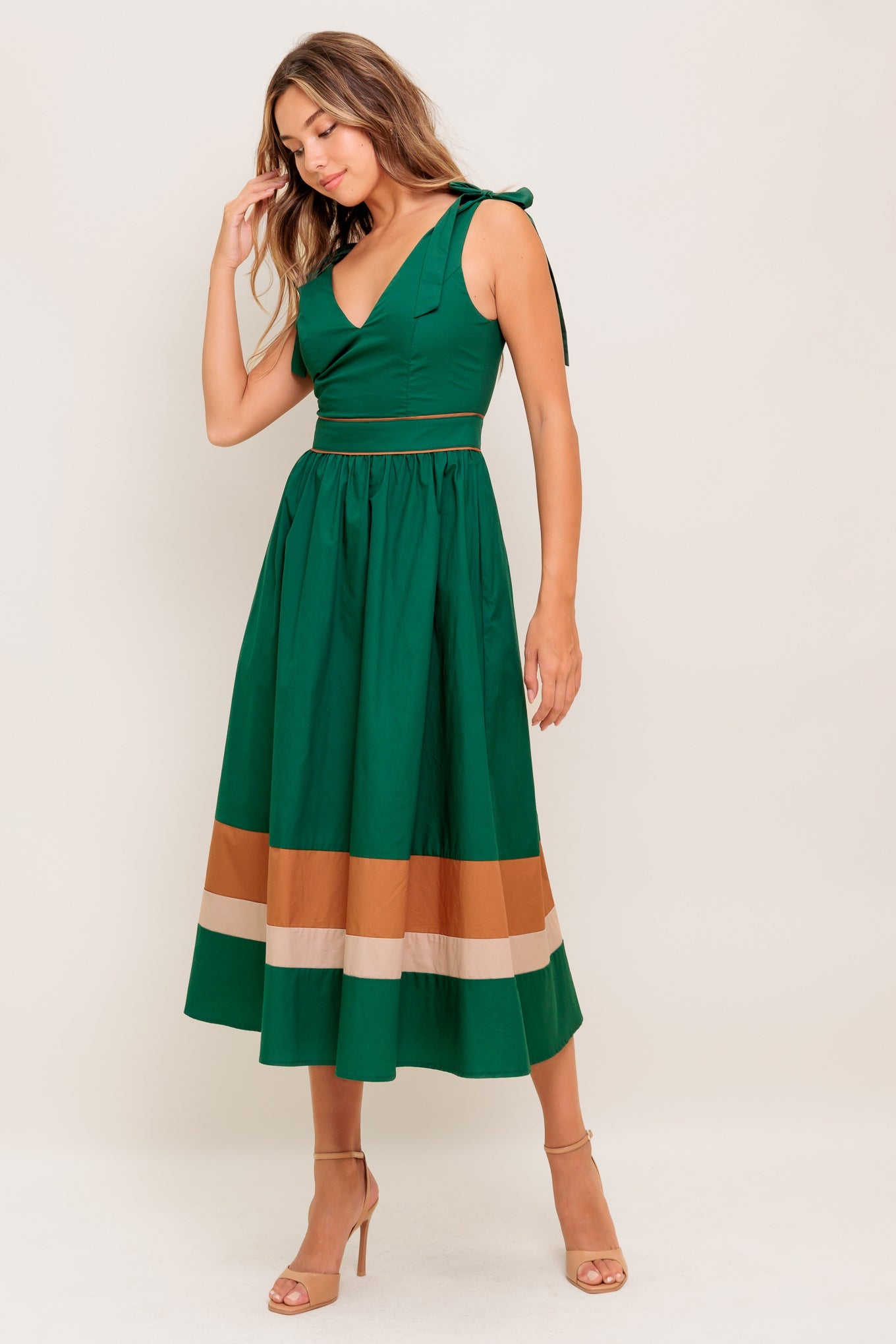 LUCKY CHARM WOVEN COLOR BLOCKED MIDI DRESS