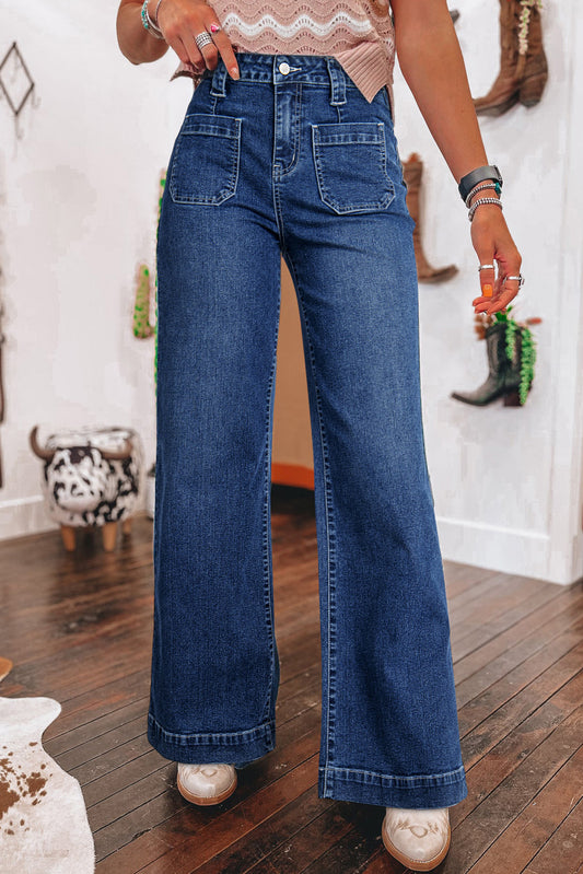 Segelblaue Jeans mit weitem Bein und hoher Taille und Taschen